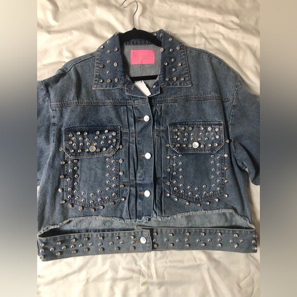 AZALEA  WANG PLAYER APPLIQUÉ RHINESTONE STUDDED DENIM JACKET SIZE  SIZE: LARGE - Picture 3 of 9